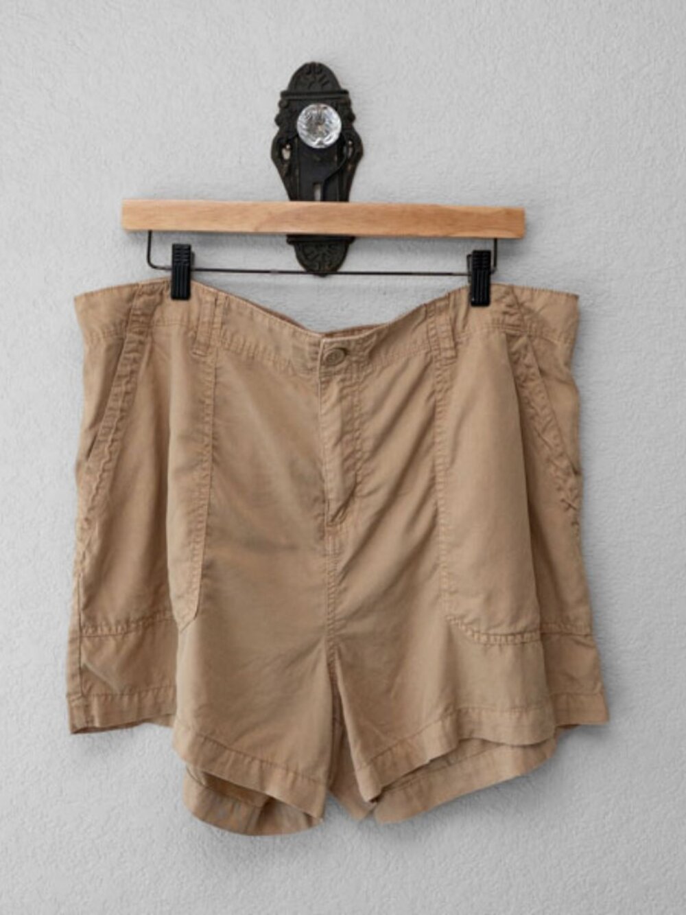 Social Standard by Sanctuary Shorts Womens XXL 100% Lyocell Tan Utility Hi Rise